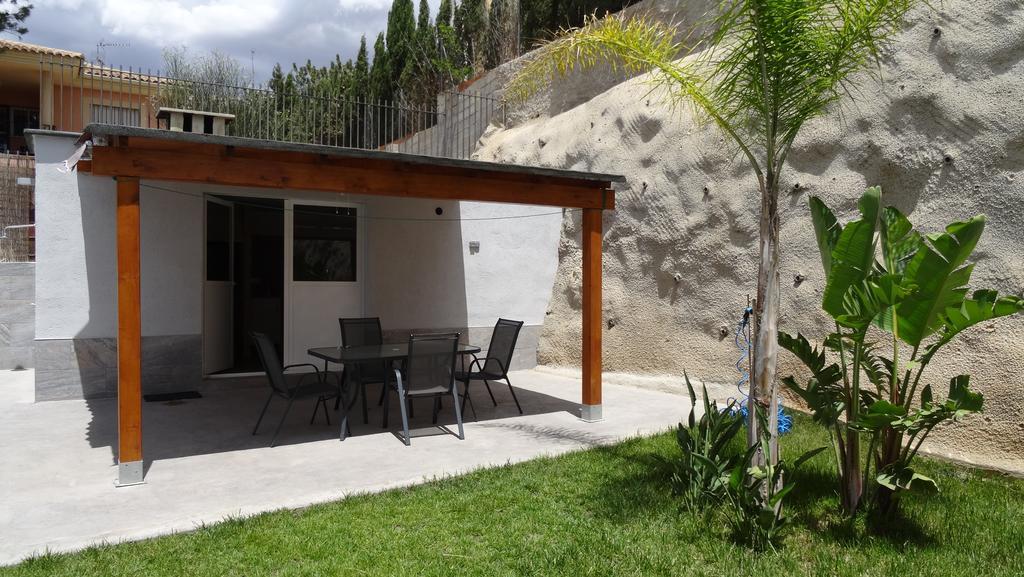 מונסראט Las Casitas De Noah מראה חיצוני תמונה